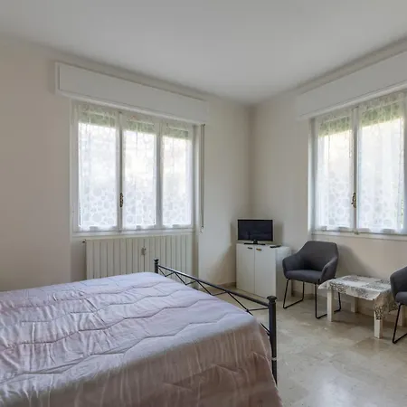 Alessandro By Interhome * Diano Marina