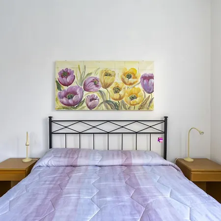 Alessandro By Interhome