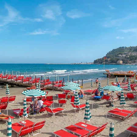 Locazione Turistica Alessandro * Diano Marina