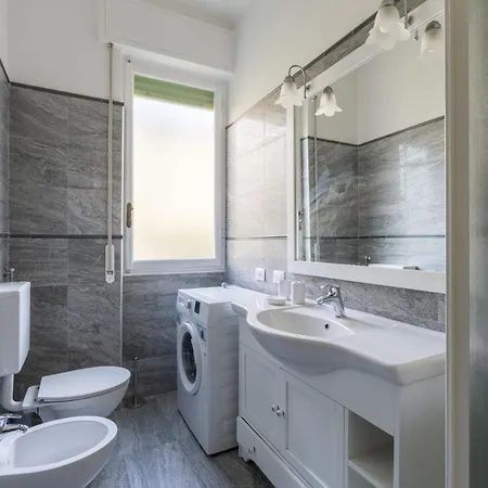 Alessandro By Interhome دْيانو مارينا